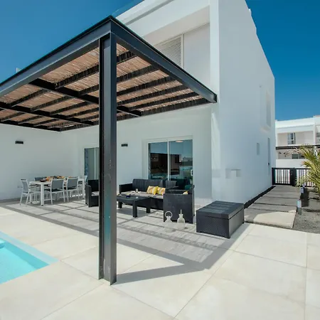 Serena Villa 38 - Heated Pool, Sea Views, Ac, High Speed Internet Playa Blanca  Exterior photo